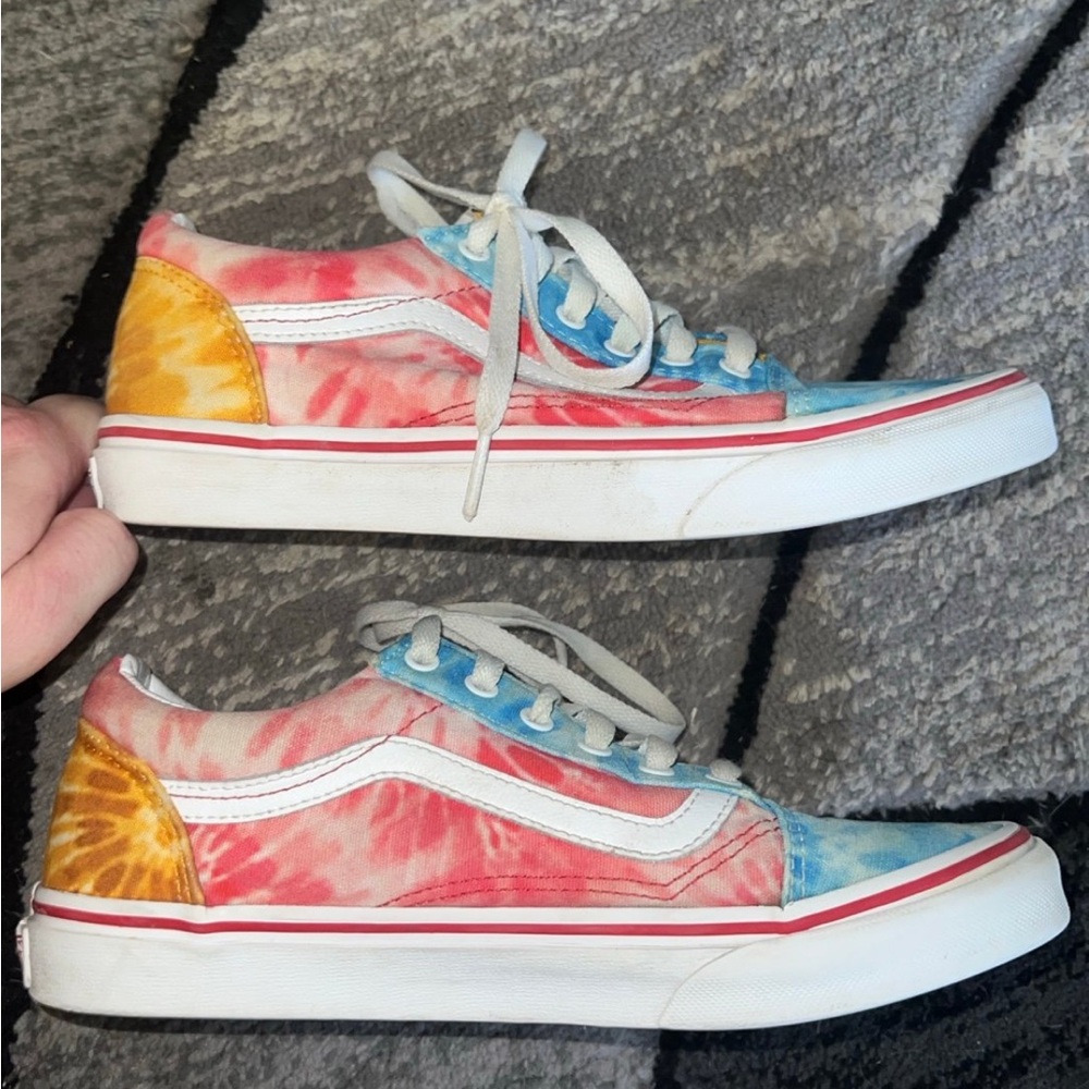 Vans Tie Dye Lace Up Old Skool Sneakers Junior’s Size 6